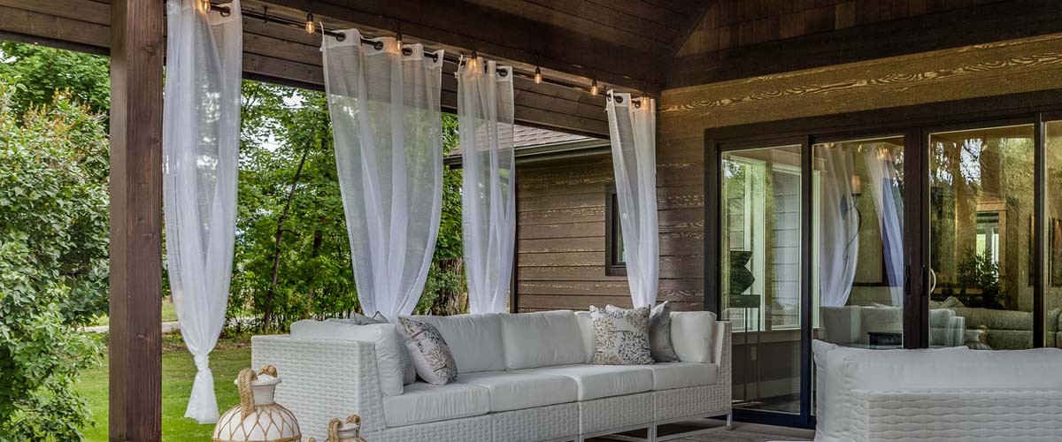 Outdoor Drapery